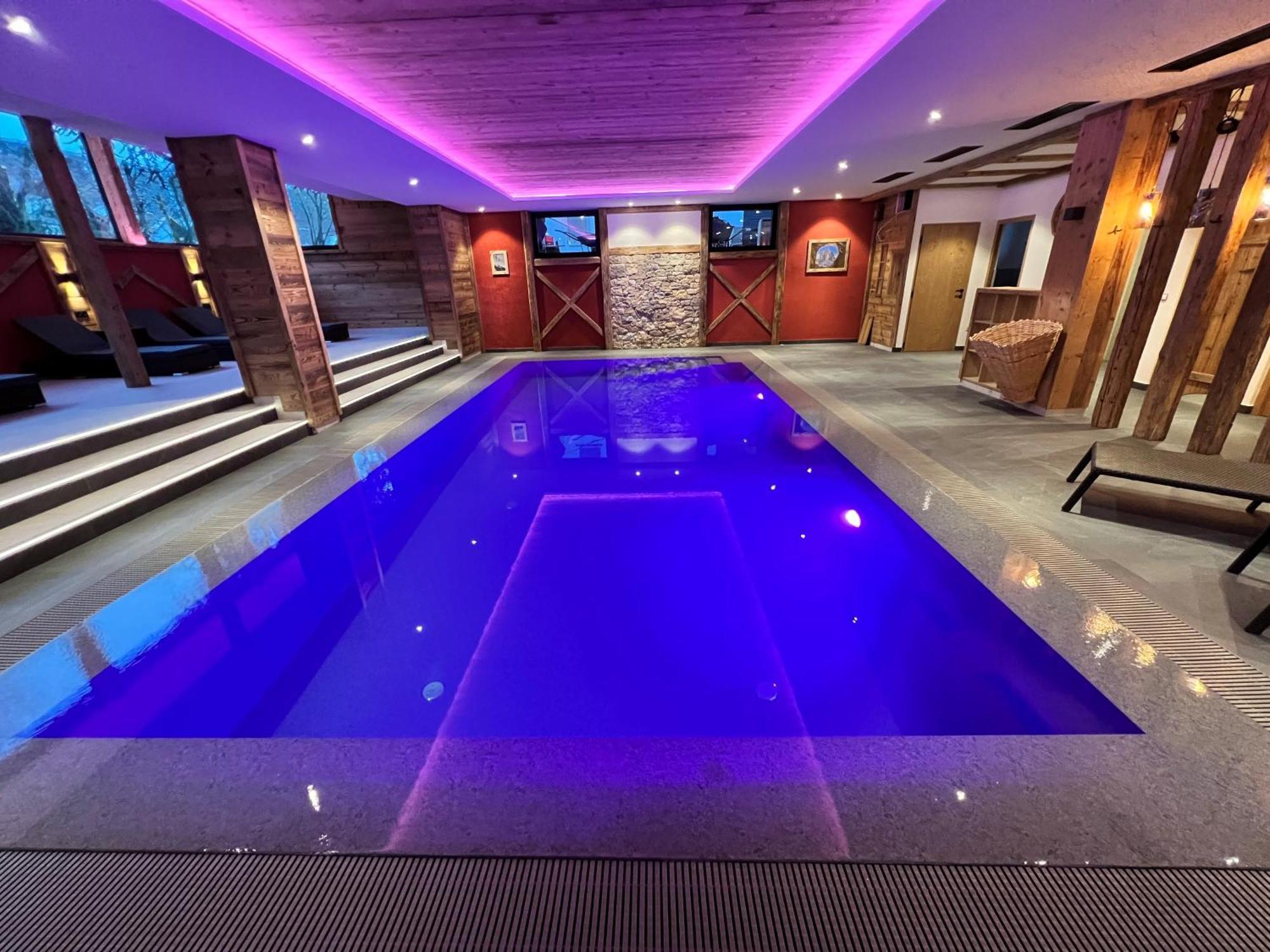 Hotel Olympia Sarentino エクステリア 写真