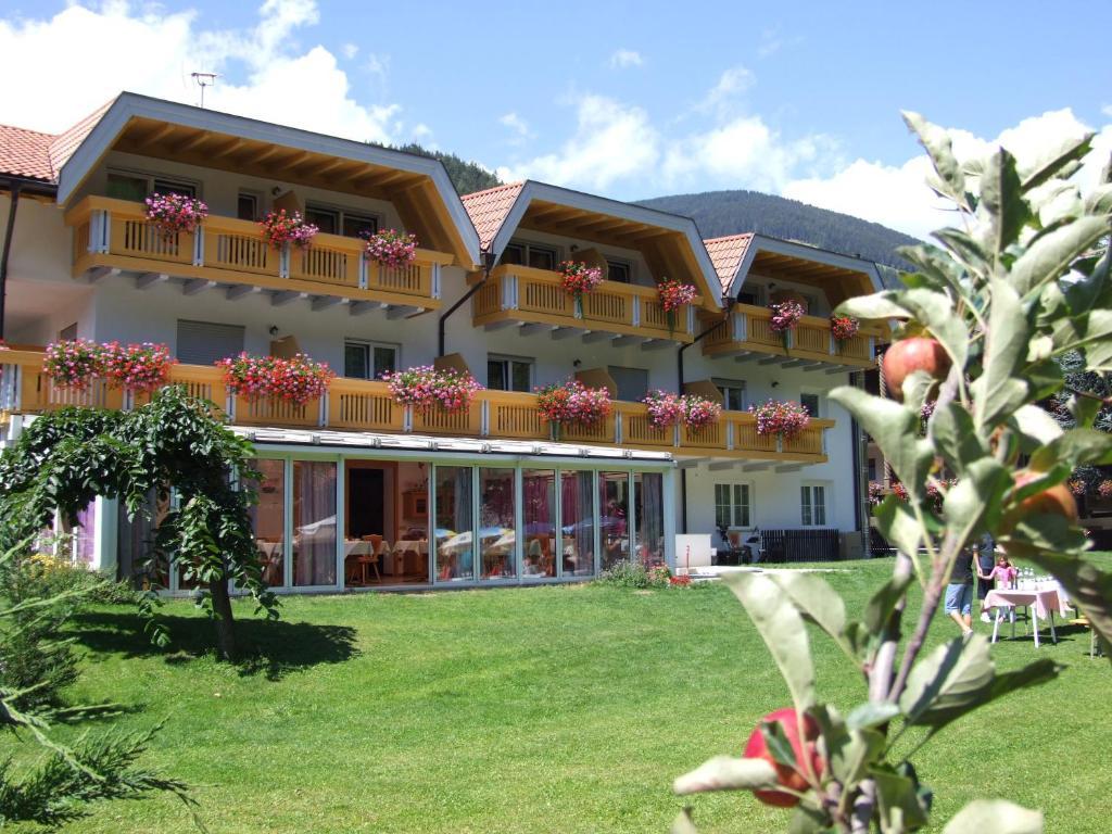 Hotel Olympia Sarentino 部屋 写真